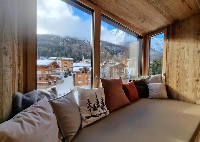 Riverside 1st Floor South *